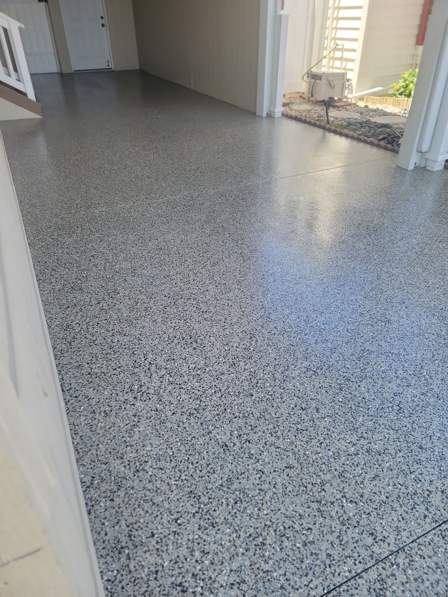 Custom chip driveway detail