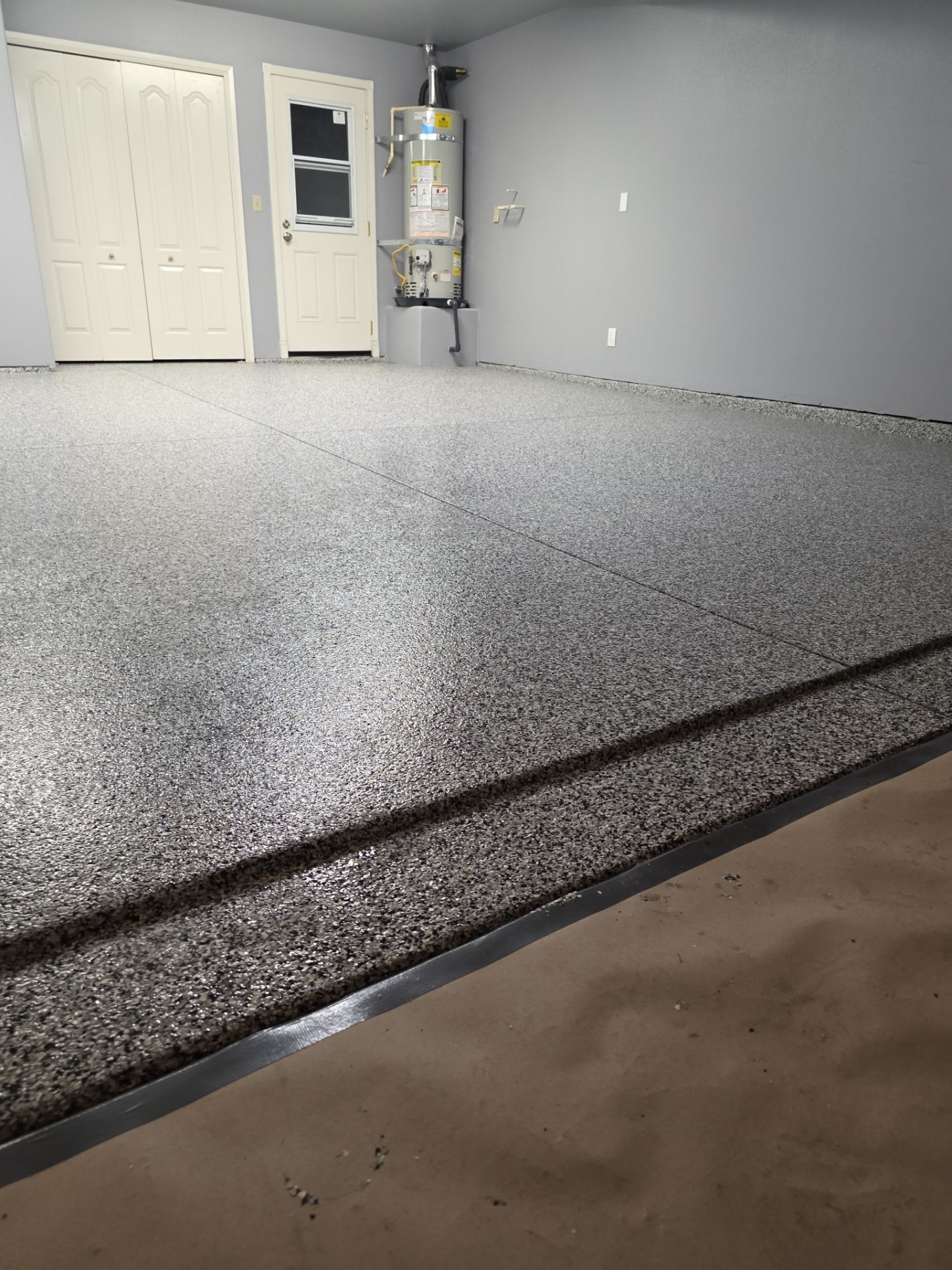 Domino chip system detail